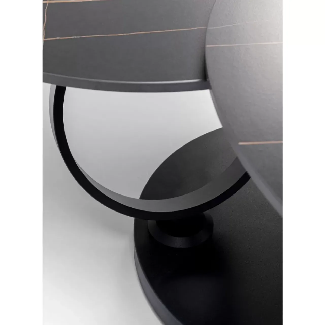 Tische|KARE Design Couchtisch Beverly Schwarz 133X80Cm